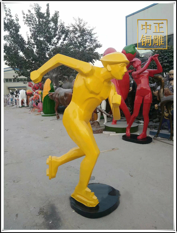 跑步運動員雕塑.jpg