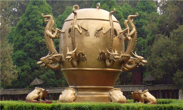 定做地動(dòng)儀雕塑.jpg